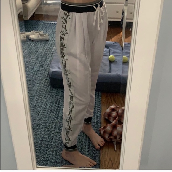 LF Joggers - Picture 4 of 5